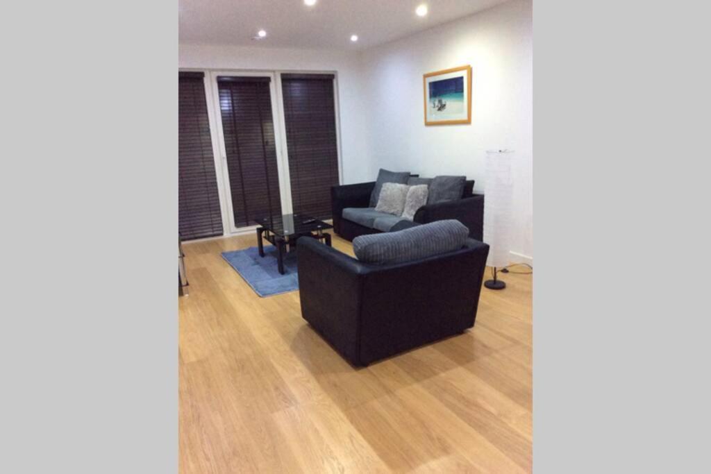 Max'Em Lexington Luxury Apartment Slough Exterior foto